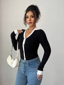 Franclia كارديجان محبوك أنيق متعدد الاستخدامات بألوان متباينة للنساء، موديل جديد للخريف - أبيض وأسود - مشاهدة 7