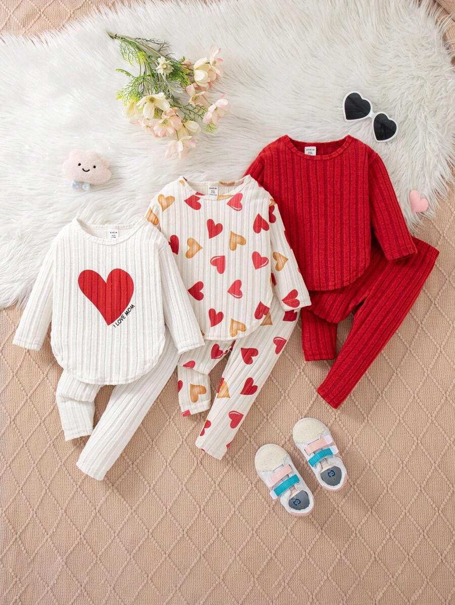 SHEIN Playful Pals 3 件套女婴秋冬套装:毛绒罗纹圆领长袖上衣、心形印花紧身裤、纯色休闲家居服 - 紅色 - 查看 1