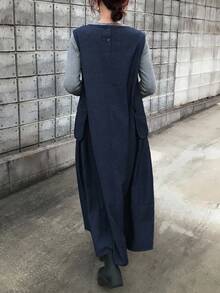 FRIFUL Women's Navy Blue Solid Color Round Neck Sleeveless Side Slit Large Pocket Decorated Maxi Denim Dress, Autumn - Blue - View 1