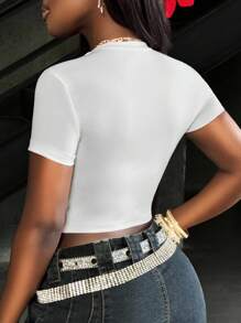 Rovax 女士字母印花修身短款 T 恤，夏季女士上衣 - 白色 - 查看 2