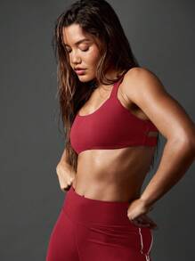 MISSGUIDED Moisture Wicking Supportive High Impact Compression Sports Bra With Cross Back Straps For Running Yoga Exercise Fitness Pilates Workout - Burgundy - View 6