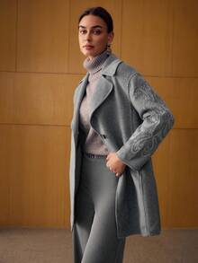 MOTF PREMIUM Áo khoác ngoài thêu len - Màu Xám nhạt - Xem 6