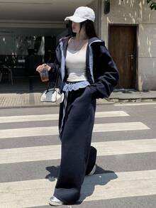 DAZY Set de 2 piese pentru femei, cu glugă și hanorac în carouri, pantaloni scurți cu picior drept, stil casual, stil streetwear - Albastru marin - Vizualizare 1