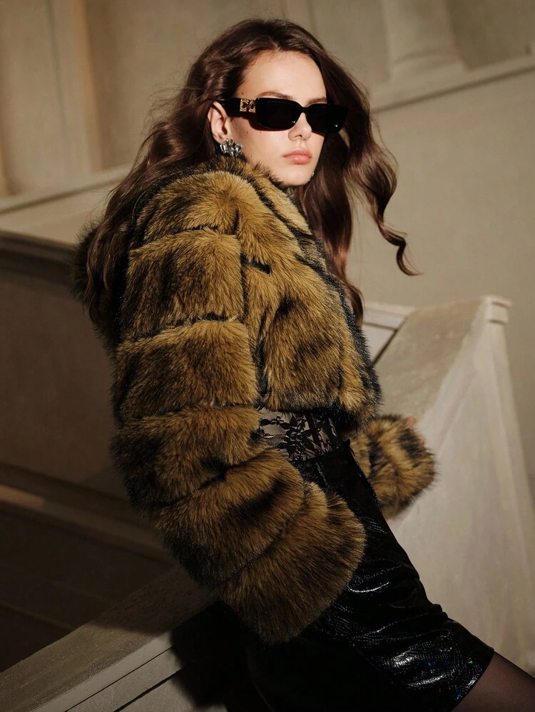 Women's Sexy Short Hooded Jacket, Stylish & Wild, Suitable For Fall, Autumn, Winter, Elegant, Chic, New Year, Casual, Luxury