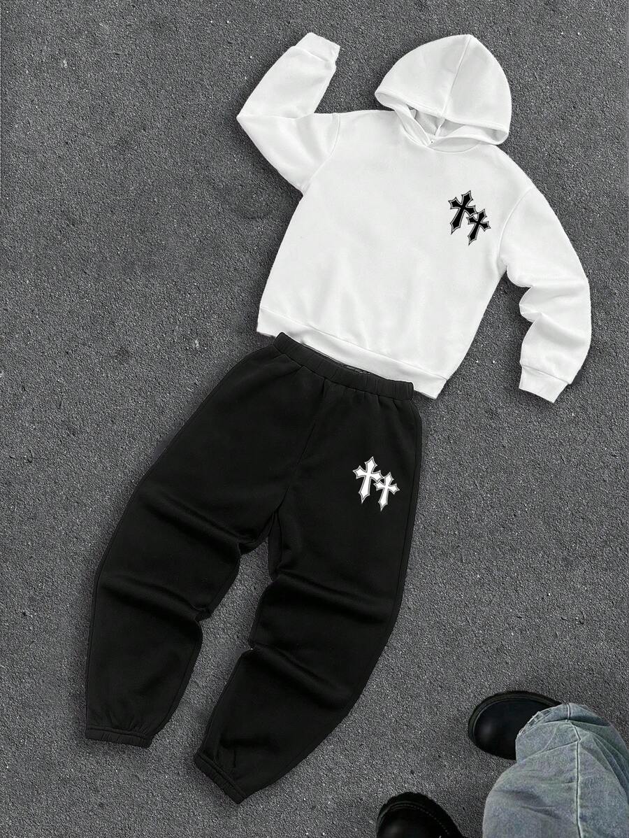 SHEIN Conjunto de 2 piezas para niño preadolescente de nueva llegada para otoño, con sudadera con capucha de manga larga y pantalones acampanados, en estilo casual minimalista, con graffiti pintado a mano, retro, letras en inglés, deportivo, ropa de calle, adecuado para otoño/invierno - Blanco y Negro - Ver 1