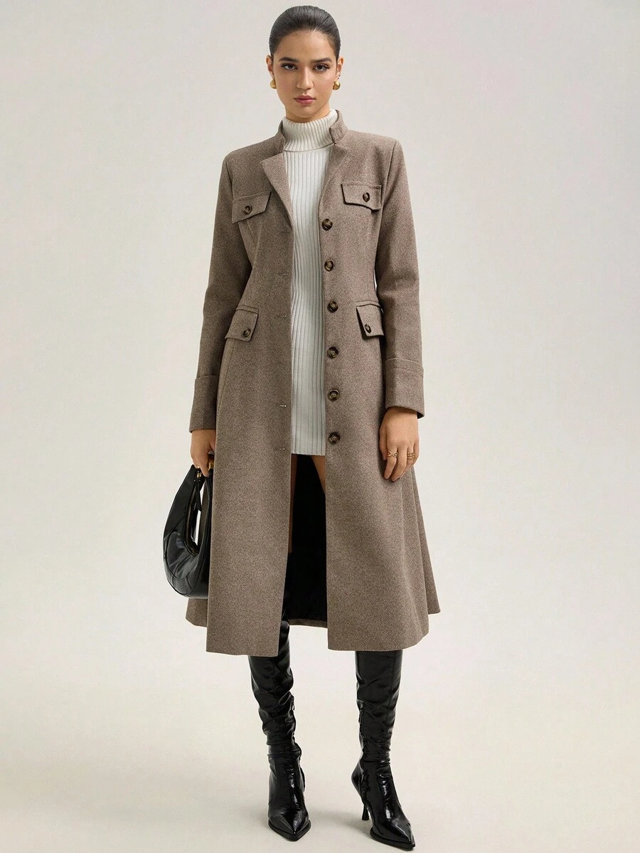 Aveloria Elegancki, rozkloszowany płaszcz z francuskim pasem i guzikami w kształcie rogu, długi, damski - Kolor khaki - Zobacz 1