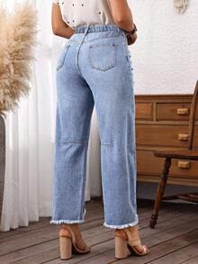 Plus Size Women Cowgirl Blue Inelastic Distressed Frayed Hem Loose Fit Cropped Jeans, Rodeo Outfits - Blue - View 2