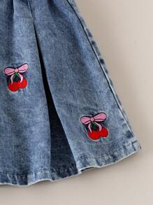 2pcs/Set Girls (Small) Cute Round Neck Knitted Cherry Embroidered Sleeveless Top And Denim Pleated Embroidered Denim Skirt, Sweet And Lovely Summer Outfit Girls Cherry Outfit Set Girls Denim Skirt Set Summer Girls Outfit Toddler Girl Clothes 2pc Girls Outfit Set Fall Winter