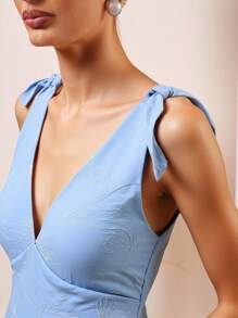 L'Amorae 贝壳刺绣白色/蓝色无袖系带低背夏季迷你太阳裙，女士夏季服装，女士沙滩装 - 淺藍色 - 查看 4