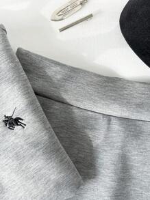 Elamini Women's Casual Minimalist Polo Collar Horse Embroidery Fitted T-Shirt + Mini Low-Waist Skirt Pants Set - Grey - View 7