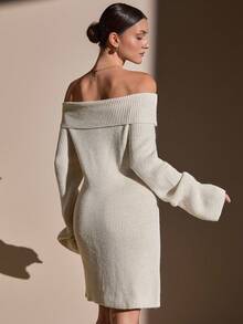 CLARA VERO Langes Pulloverkleid mit Schulterausschnitt und Rippstrick - Oversized Longline Pullover in Beige - Aprikosenfarben - Übersicht 2