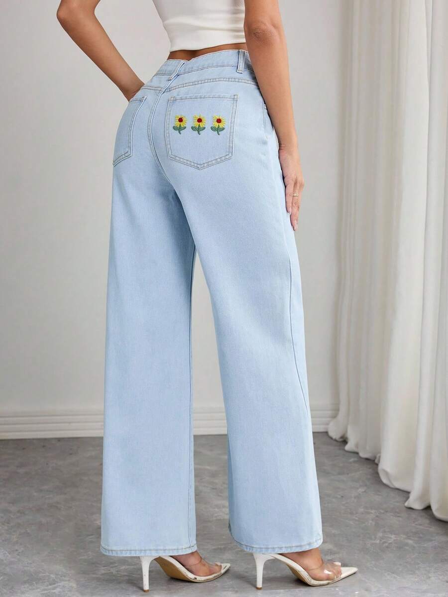 EMERY ROSE Women's Floral Embroidered Pocket Wide Leg Loose Casual Denim Jeans - Light Wash - View 1