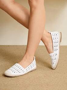 Styleloop Women's Flat Woven Shoes, Bohemian Style, Suitable For Summer Outfits - White - View 1