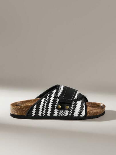 Solecia 女士时尚休闲波浪条纹平底凉鞋，适合日常穿着