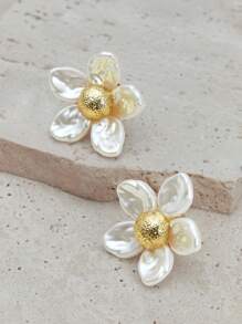 Opalesca 1 Pair Pearl/Shell, 3D Flower/Floral Stud Earrings, Elegant, Cute, Luxury, Suitable For Work, Casual, Wedding, Holiday, Vacation, Camping, Y2K, For Mom, Women, Girls, Fall, Autumn, Winter, Festival, Holiday, Vacation, Old Money, Halloween,For Mom/Women/Girl/Mother,Fall/Autumn/Winter,Outfits,Old Money,Premium,Pearl,Elegant,Fairycore/Fairy - Gold - View 4