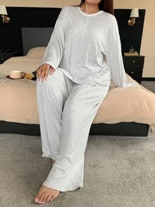 Dazy Plus Bộ đồ ngủ tay dài cổ tròn phối vải chắp vá màu tương phản kèm quần ống rộng, cỡ lớn dành cho nữ, trang phục thu đông, trang phục ấm áp - Xám - Xem 4