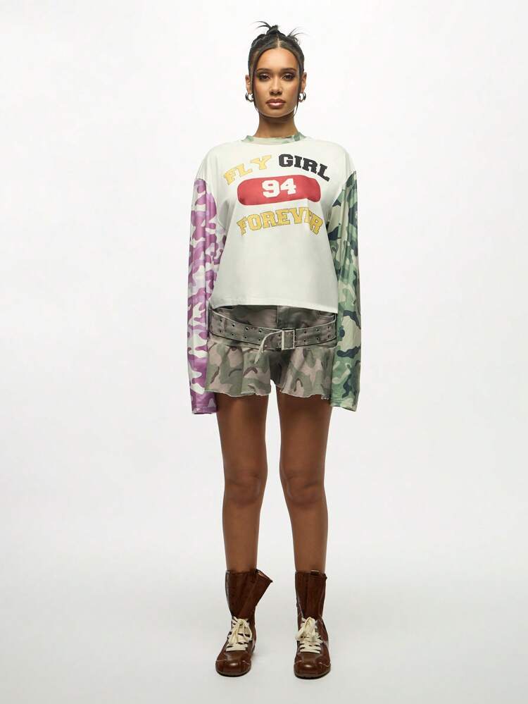 SUMWON WOMEN Felpa grafica mimetica a maniche lunghe con design a blocchi di colori misti