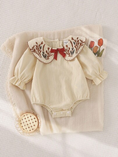 SHEIN Playful Pals Baby Girls' Countryside Embroidered Peter Pan Collar Bowknot Frill Cuff Long Sleeve Bodysuit, Autumn Fall Winter
