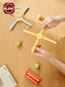 Madebyblanc 1PC Reative Bowl Mats, Plate Mats, Pot Mats, Household Heat-Resistant And Insulated Pot Mats, Coasters, Kitchen Non-Slip Foldable Round Anti-Scalding Table Mats - one-size - View 5