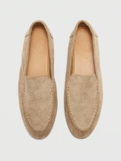 รองเท้า 