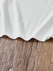 SHEIN Leap Crew Teens Girls Casual Minimalist Retro American Bow & Cherry Pattern White Short Sleeve Round Neck Loose Knit Oversized T-Shirt, 34% Cotton, Versatile, Suitable For Summer - White - View 6