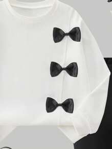 2 件套女童度假休闲优雅蝴蝶结拼接长袖运动衫和喇叭裤套装 - 白色 - 查看 4