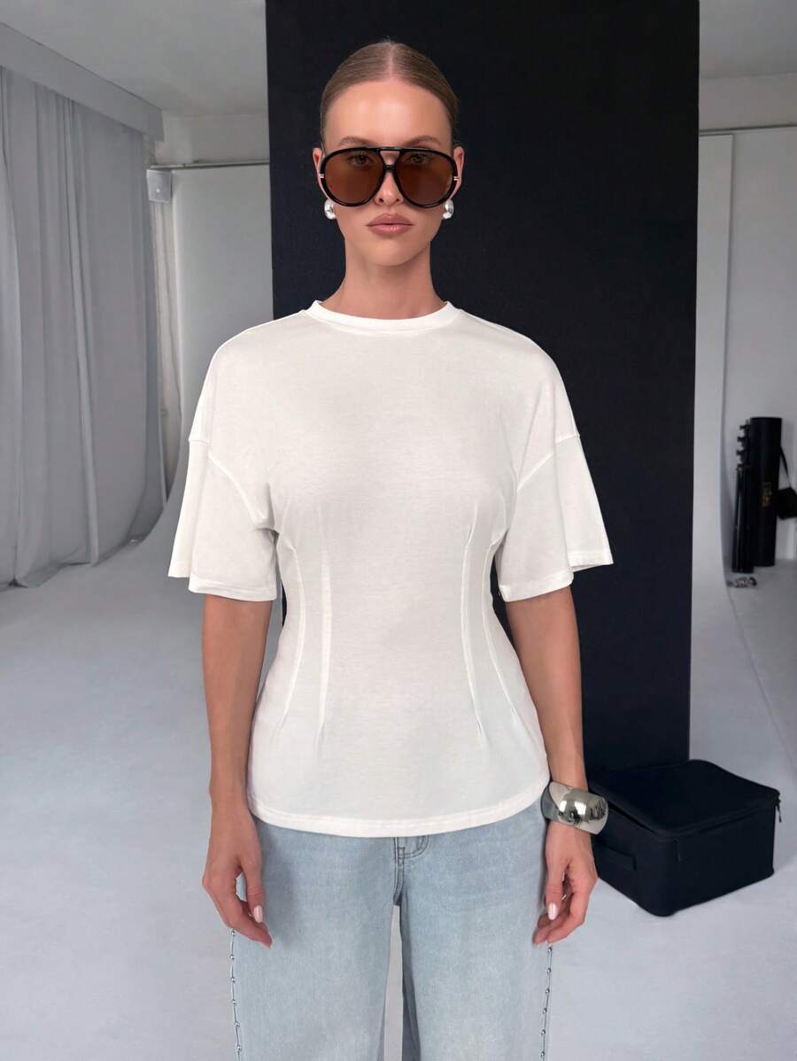 AiiRZ 无缝合身紧身胸衣风格 T 恤，公主线缝线，现代简约设计，现代廓形，优雅精致，基本款必备上衣，四季百搭衣橱必备单品 - 白色 - 查看 1