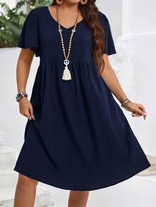 EMERY ROSE 加大码夏季度假简约纯色V领荷叶边袖连衣裙，女士夏装