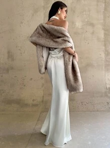 Firerie Fall/Winter Elegant Minimalist Khaki Beige Shawl Collar Faux Fur Sleeveless Jacket, Fashion Versatile Club Wear, Autumn/Winter Fall Women Clothes Elegant Party Coat Fall Outfits Women Winter Dresses For Women,Women's Fake Fur Coat, - Khaki - View 2