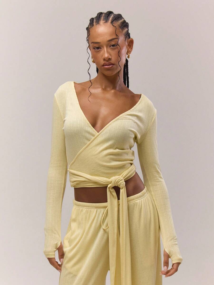 MUSERA 长袖深V裹身系带上衣，秋季复古乡村风，清新少女风，奶油黄/焦糖色，优雅假日风，春夏皆宜。 - 黃色 - 查看 1