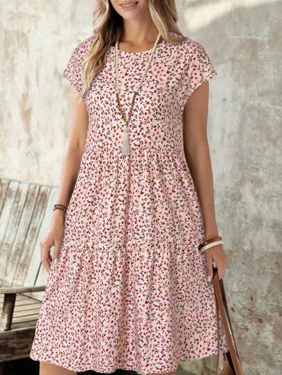 EMERY ROSE Vestido casual de verano para mujer con cuello redondo, mangas cortas, volantes en el bajo, estampado floral ditsy. Vestido floral de verano, vestido de verano de manga corta, vestido de verano floral.