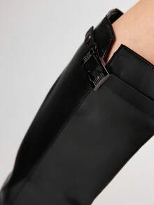 ROMWE Goth بوت نسائية عالية الكعب بتصميم بانك روك وجوث، جلدية بأصبع قدم مدبب وأبازيم، بوت طويلة - الأسود - مشاهدة 3