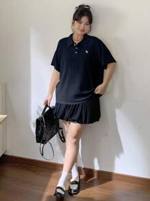 Dazy Plus Áo thun polo cổ bẻ tay ngắn thêu màu mơ cho mùa hè cỡ lớn - Màu xanh hải quân - Xem 5