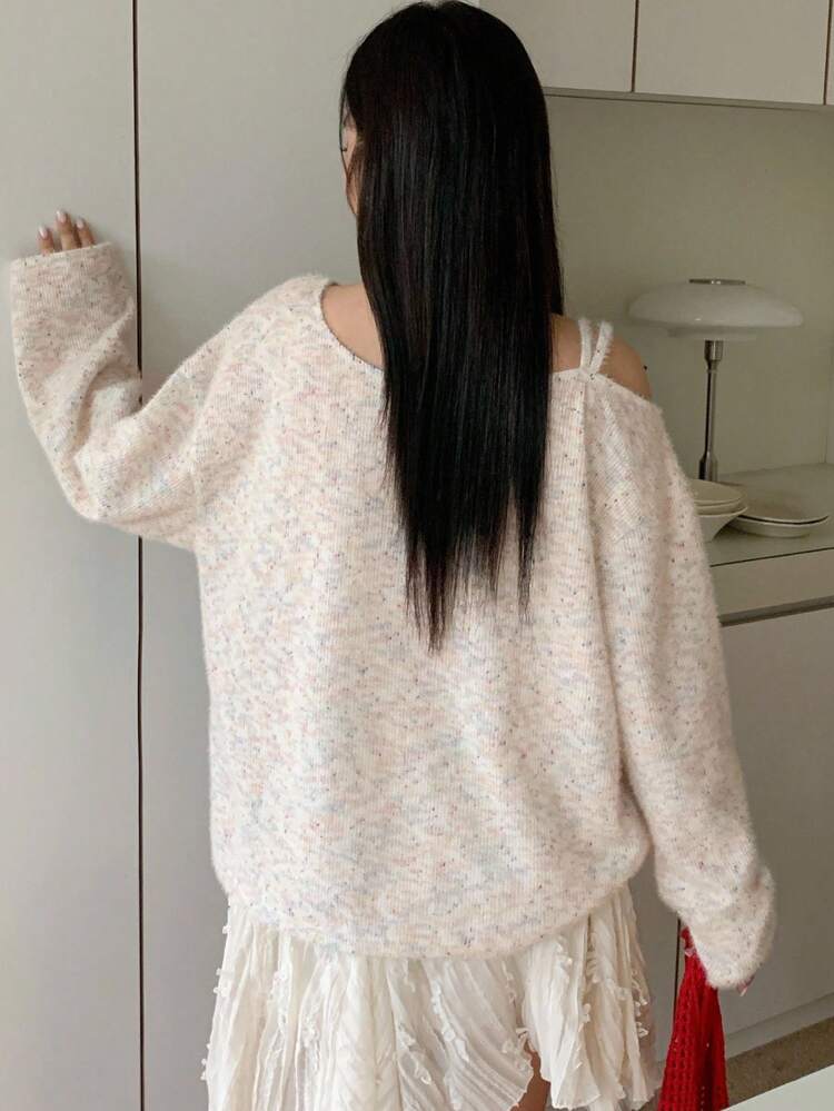 Dazy Plus Christmas Plus Size Women's Open Shoulder Asymmetrical Neck Letter & Number Print Loose Casual T-Shirt, Plus Size