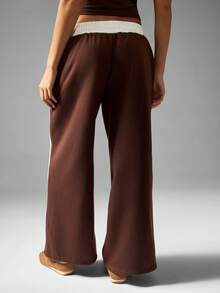 MISSGUIDED Wide Leg Star Print Jogger Pants Elastic Waist Drawstring Casual Bottoms High Rise Streetwear Side Stripe Varsity Design Fall Winter Loungewear Retro Style