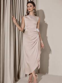 Poshira Elegante e alla moda colour in contrasto con decorazioni floreali 3D arricciate a forma di midi, per l'estate