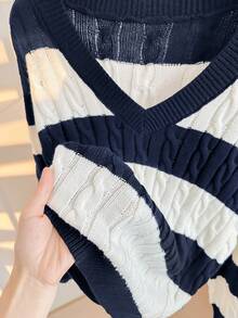 SHEIN 少女黑白V领条纹纹理针织灯笼袖宽松休闲优雅通勤毛衣 - 藏蓝色 - 查看 6