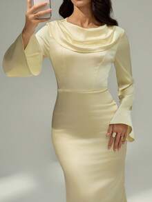 Modelyn 女式纯色喇叭袖修身优雅连衣裙 - 杏色 - 查看 2