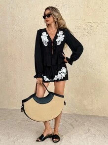 SHEIN Frenchy 2pcs Women Casual Long Sleeve Top And Loose Shorts Set Fall Women Clothes  Black Romper Women Vacation Romper Winter Black - Black - View 6