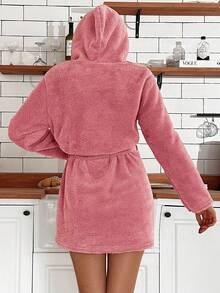 RueChic 卡通刺繡連帽腰帶法蘭絨長袍 - 粉色 - 查看 2