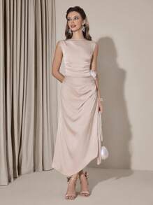 Poshira Elegante e alla moda colour in contrasto con decorazioni floreali 3D arricciate a forma di midi, per l'estate