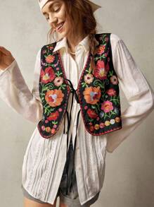 Bohemela 女式度假花卉刺绣无袖前系带衬衫