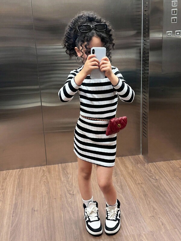 SHEIN Vestido de pana con volantes y mangas abullonadas para niña talla L, ideal para verano/otoño, perfecto para uso casual, diario y escolar. Ideal para combinar madre e hija o hermanas.