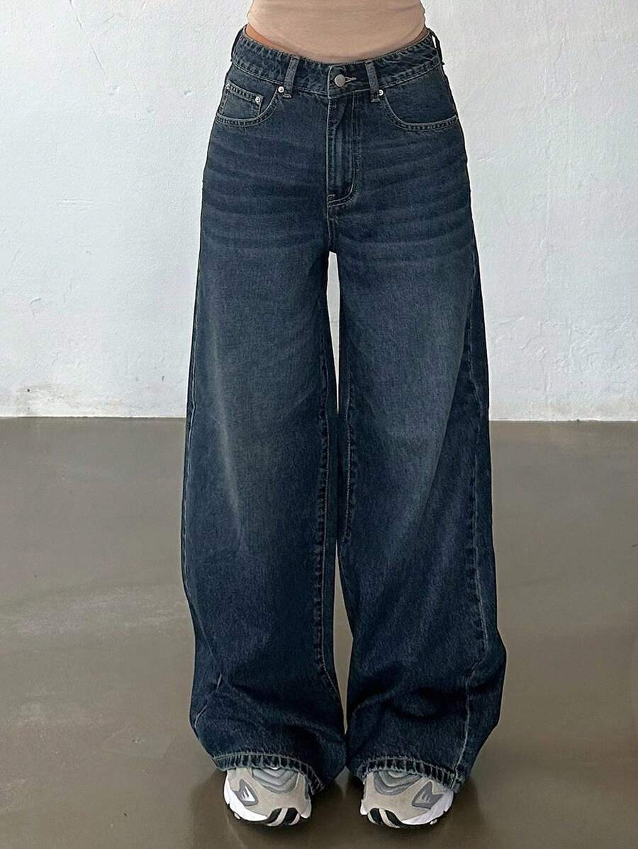 DAZY Women's Straight Pocket Loose Casual Jeans - Dark Wash - View 1