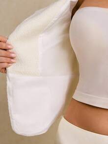 Poéselle Square Neck & Gold Rose Buttons Tweed Jacket, Elegant Street Style,Simple And Fashionable, Suitable For Daily Wear, Going Out, Commuting, Dating, Home And Other Occasions In Fall/Winter - White - View 9