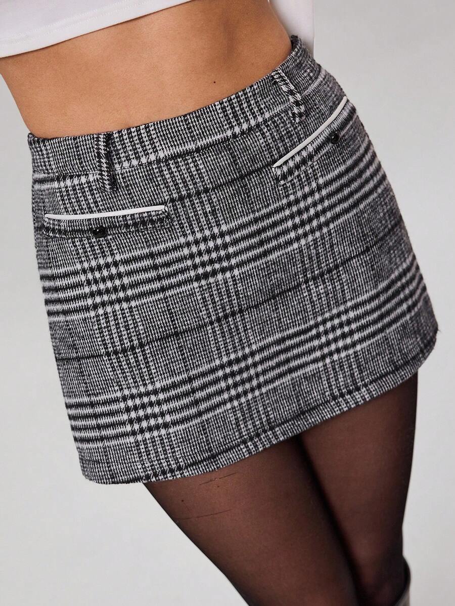 Avenya 女士黑白千鸟格拉绒低腰短裙 - 黑與白 - 查看 1