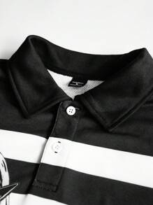 Manfinity EMRG Áo nỉ chui đầu họa tiết sọc Punk cá nhân hóa phong cách đường phố retro tối màu dành cho nam, áo khoác trùm đầu có mũ gai với đầu lâu xương, in chữ xe máy, thích hợp làm quà tặng bạn trai, trang phục đường phố mùa hè - Đen và trắng - Xem 7