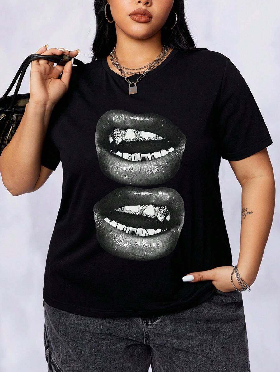 SHEIN EZwear Casual Minimalist Lips Printed Round Neck Plus Size Women's T-Shirt, Short Sleeve, Suitable For Summer - Black - View 1