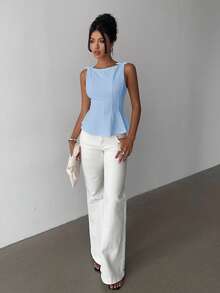 Aloruh Women's Elegant Sleeveless Minimalist Blouse For Commuting