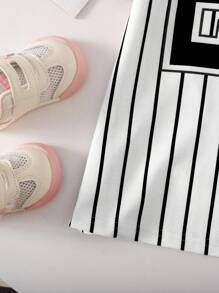 Babygirl Cute Summer Sports Style Colorblock Striped Numeric Pattern Loose Dress - Black and White - View 3